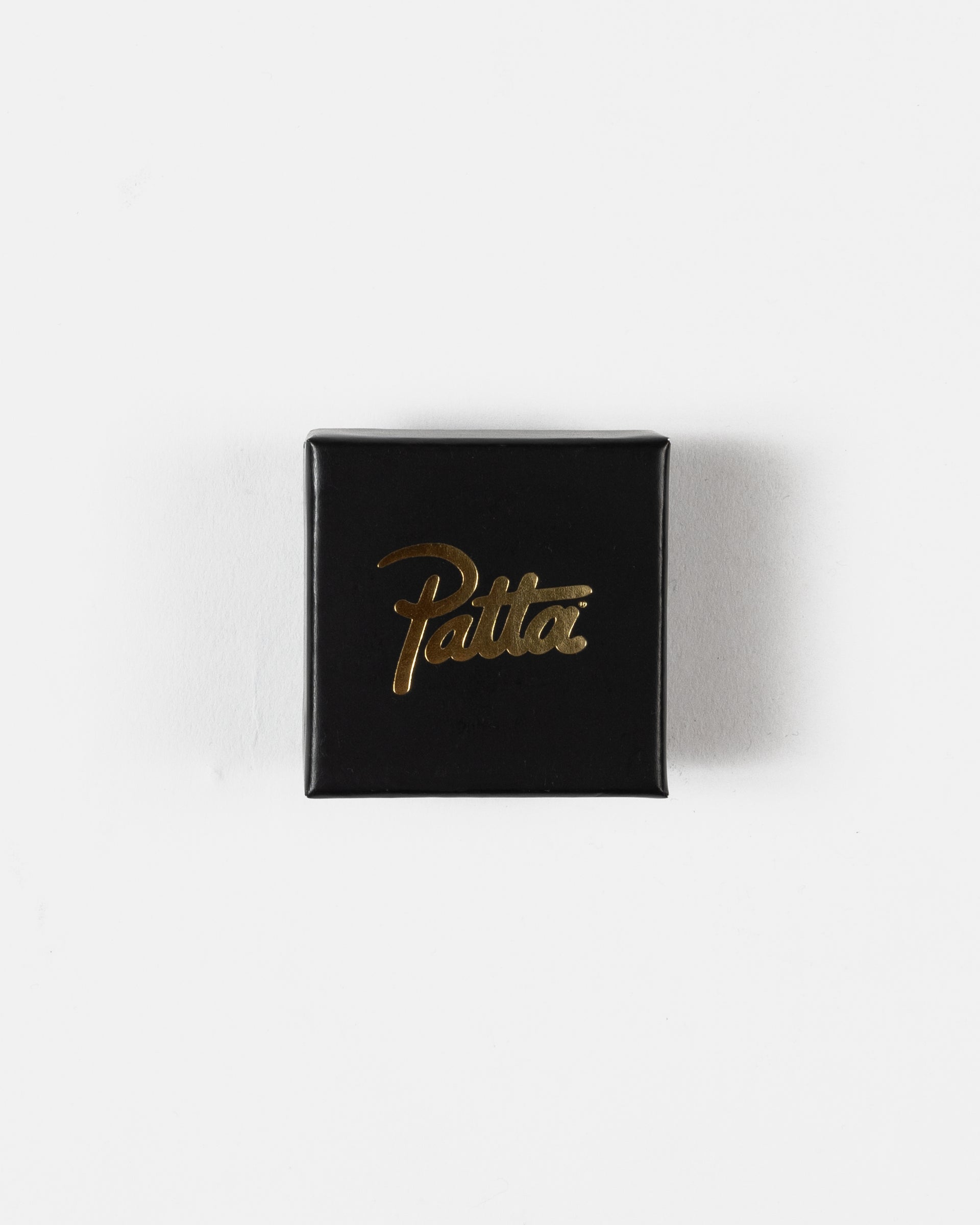 Patta Script Logo Gold Earring (Gold)
